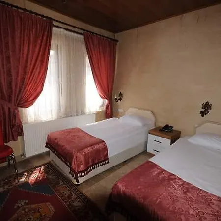 Arnovalley Hotel 2*