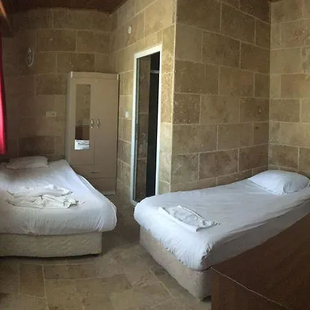 Arnovalley Hotel
