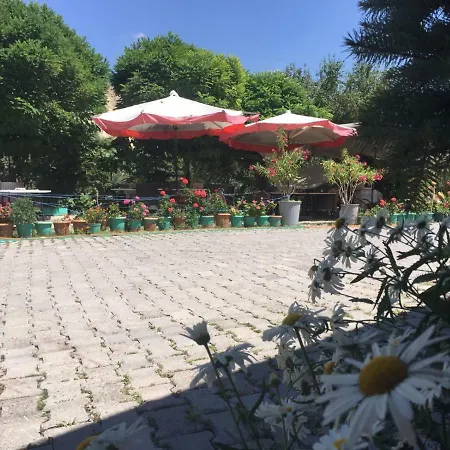 Arnovalley Hotel